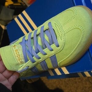 Adidas Handball Spezial Women's Shoes - Green/ Baby Blue GUM SOLE 7.5